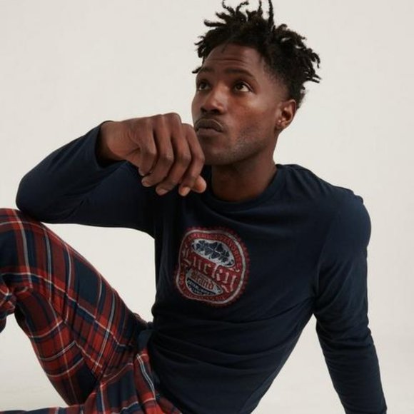 🛍2/$40🛍 🎁 Printed Shirt & Pants 2-Piece Pajama Set - Picture 2 of 5